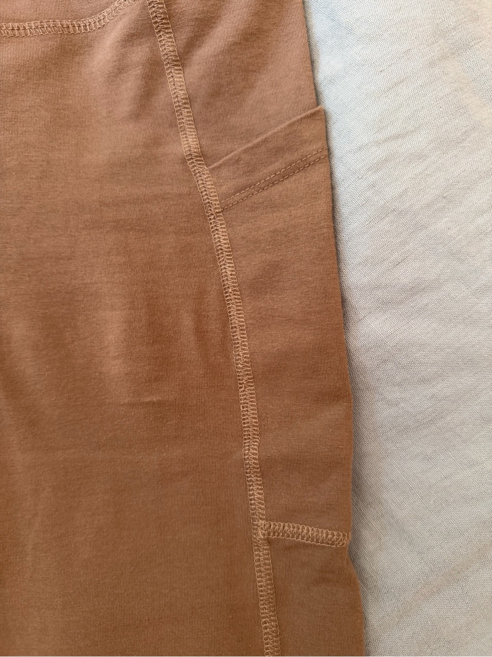 MATE the label High-Waist Pocket Leggings AND tank (full set!) in people/olive - Picture 11 of 13